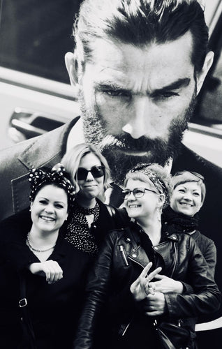 MY GIRLS   London b&w